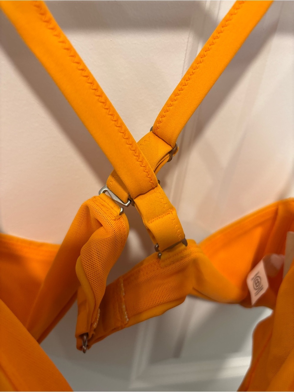 Athleta 38B/C Swim Top - Picture 3 of 5
